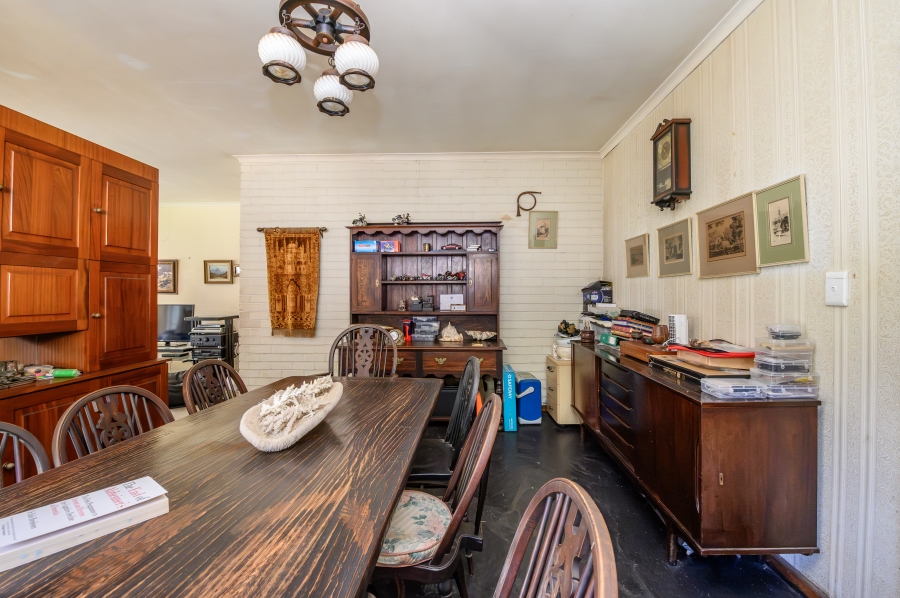 4 Bedroom Property for Sale in Summerstrand Eastern Cape